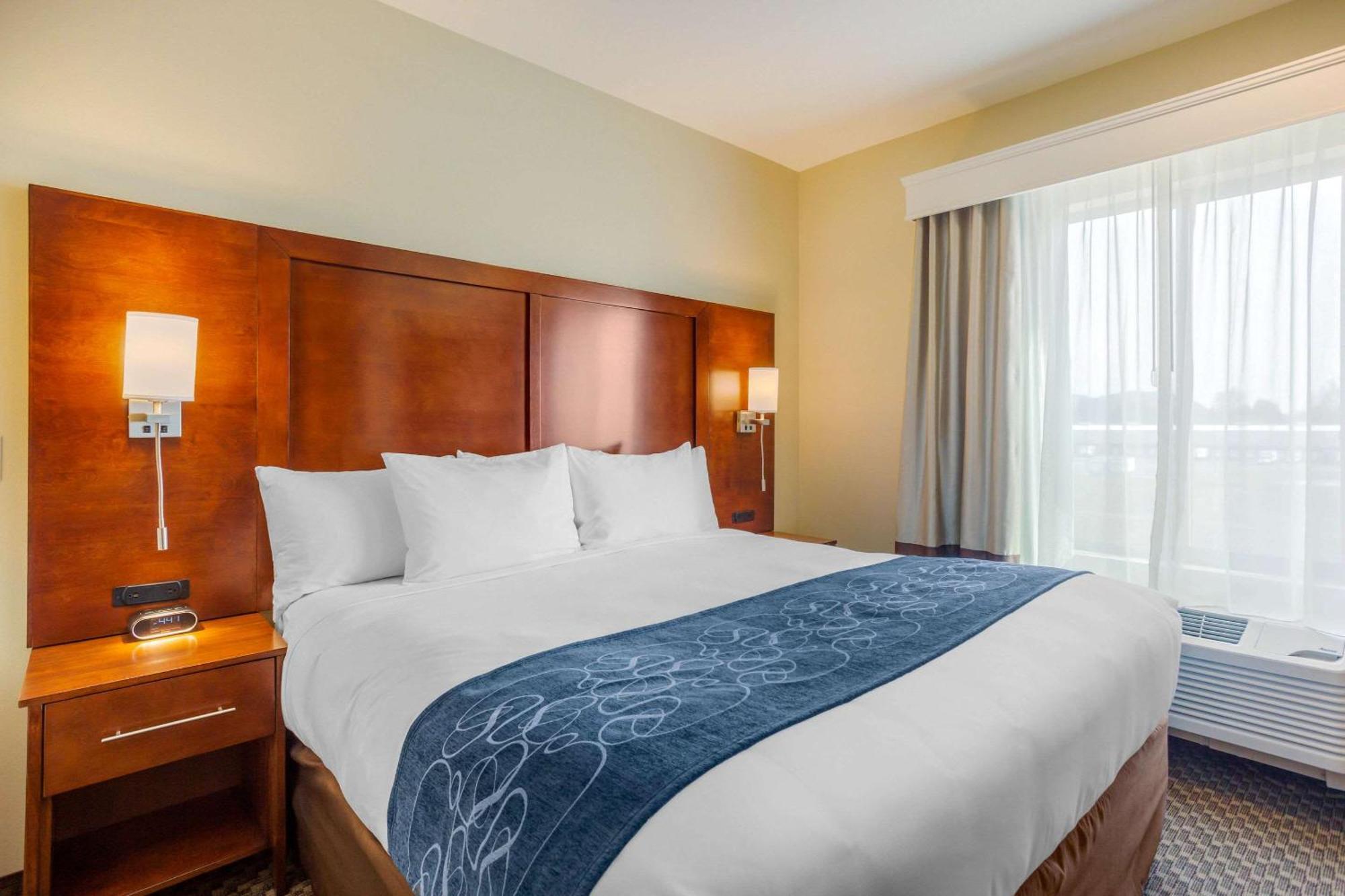 Comfort Suites Burlington Near I-5 Eksteriør bilde