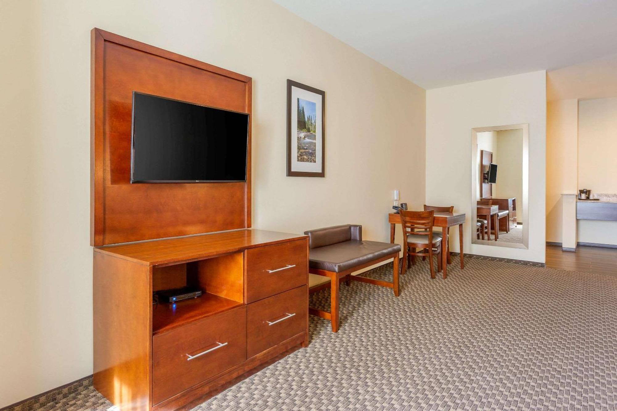 Comfort Suites Burlington Near I-5 Eksteriør bilde
