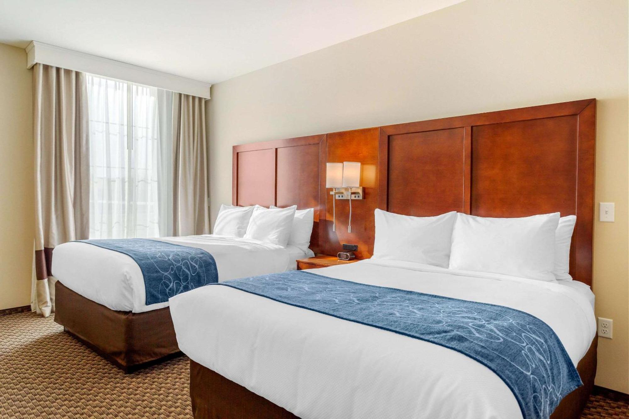 Comfort Suites Burlington Near I-5 Eksteriør bilde